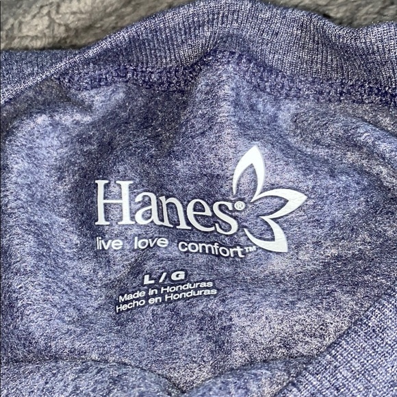 sweater - Picture 2 of 3